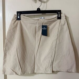 Hollister Cream Mini Skirt